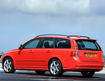 Volvo V50 DRIVe R-Design [UK-spec] '2009–10
