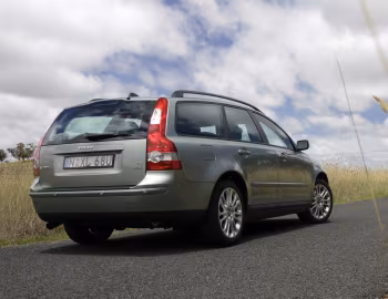 Volvo V50 T5 [Australia] '2005–07