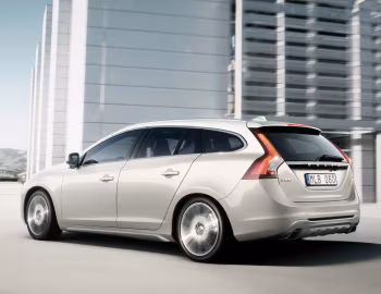 Volvo V60 [Worldwide] '2010–13