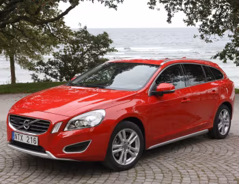 Volvo V60 [Worldwide] '2010–13