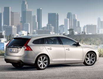 Volvo V60 [Worldwide] '2010–13