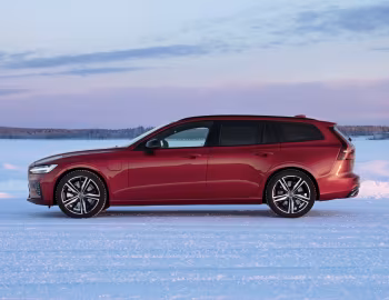 Volvo V60 T8 R-Design [Worldwide] '2018–pr.