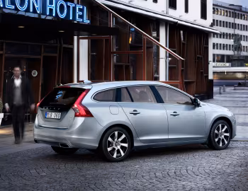 Volvo V60 D6 Plug-In Hybrid [Worldwide] '2012–13