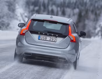 Volvo V60 D6 Plug-In Hybrid [Worldwide] '2012–13