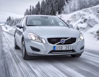 Volvo V60 D6 Plug-In Hybrid [Worldwide] '2012–13