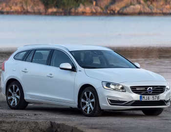 Volvo V60 D6 Plug-In Hybrid [Worldwide] '2013–18