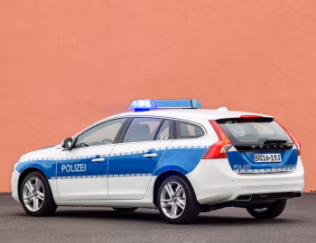 Volvo V60 D6 Plug-In Hybrid Polizei [Germany] '2013–18
