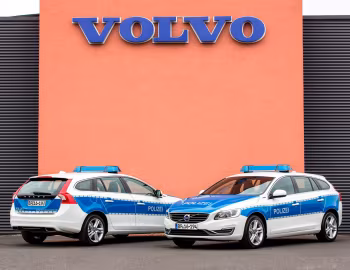Volvo V60 D6 Plug-In Hybrid Polizei [Germany] '2013–18