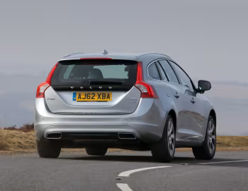 Volvo V60 D6 Plug-In Hybrid [UK-spec] '01–05.2013