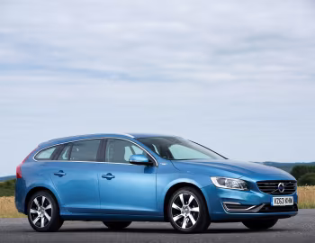 Volvo V60 D6 Plug-In Hybrid [UK-spec] '2013–18