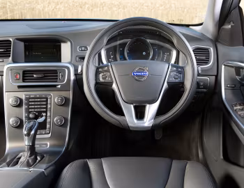 Panneau avant Volvo V60 D6 Plug-In Hybrid [UK-spec] '2013–18