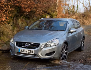 Volvo V60 D6 Plug-In Hybrid [UK-spec] '01–05.2013