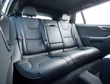Interior Volvo V60 R-Design [UK-spec] '2013–18