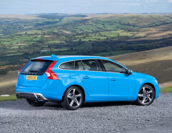 Volvo V60 R-Design [UK-spec] '2013–18