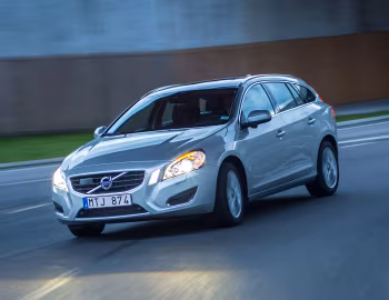 Volvo V60 T5 [Worldwide] '2010–13