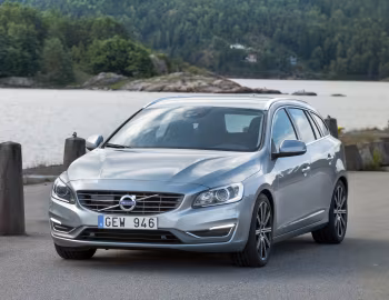 Volvo V60 T6 [Worldwide] '2013–18
