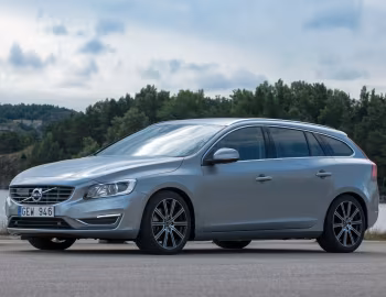 Volvo V60 T6 [Worldwide] '2013–18