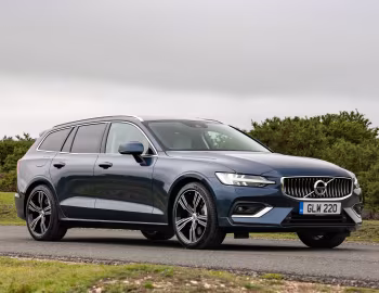 Volvo V60 B4 Inscription [UK-spec] '2020–pr.