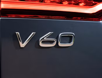 Volvo V60 B4 Inscription [UK-spec] '2020–pr.