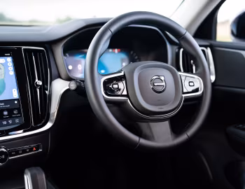 Intérieur Volvo V60 B4 Plus [UK-spec] '2024–pr.