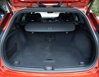 Porta-malas Volvo V60 B5 R-Design [Japan] '2020–pr.