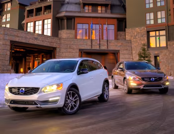 2015–18 Volvo V60 T5 Cross Country [North America] '2015–18
