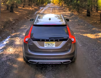 2015–18 Volvo V60 T5 Cross Country [North America] '2015–18