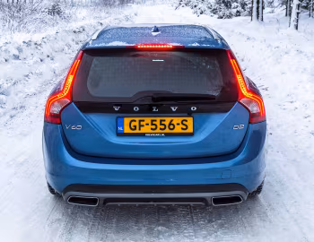 Volvo V60 D2 [Worldwide] '2013–18