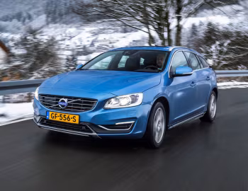 Volvo V60 D2 [Worldwide] '2013–18