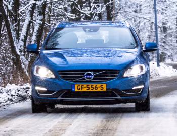 Volvo V60 D2 [Worldwide] '2013–18