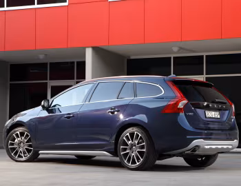 Volvo V60 D3 [Australia] '2011–13