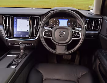 Panneau avant Volvo V60 D3 Momentum [UK-spec] '2018–pr.