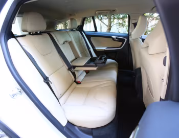Interior Volvo V60 D4 Cross Country [Japan] '2015–18