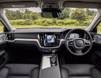 Panneau avant Volvo V60 D4 Inscription [UK-spec] '2018–pr.