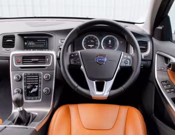 Panneau avant Volvo V60 D5 [UK-spec] '2010–13