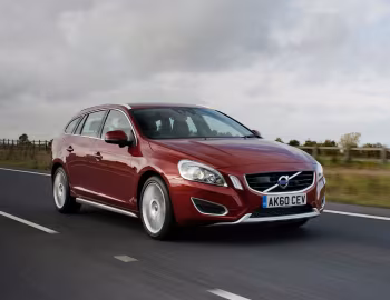 Volvo V60 D5 [UK-spec] '2010–13