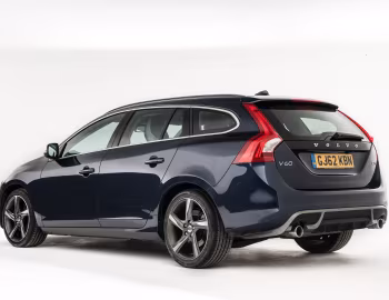 Volvo V60 D5 R-Design [UK-spec] '2010–13