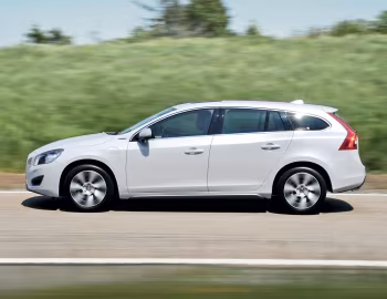 Volvo V60 D6 Plug-In Hybrid [Worldwide] '2012–13