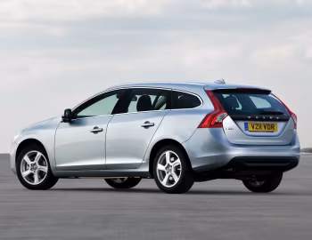 Volvo V60 DRIVe [UK-spec] '2011–13