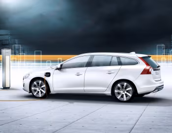Volvo V60 Plug-In Hybrid Prototype '03.2011