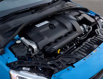 Sous la capuche Volvo V60 Polestar [UK-spec] '2014–18