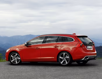 Volvo V60 R-Design [Worldwide] '2010–13