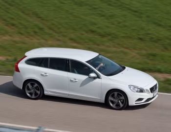 Volvo V60 R-Design [Worldwide] '2010–13