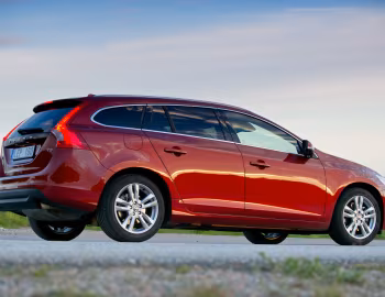 Volvo V60 T3 [Worldwide] '2010–13