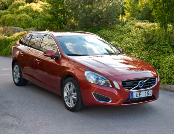 Volvo V60 T3 [Worldwide] '2010–13