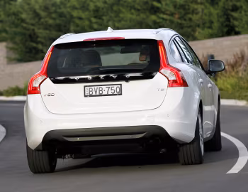 Volvo V60 T5 [Australia] '2011–13