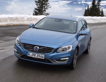 Volvo V60 T5 [Worldwide] '2013–18
