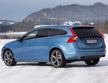Volvo V60 T5 [Worldwide] '2013–18