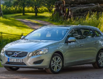 Volvo V60 T5 [Worldwide] '2010–13