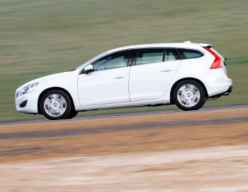 Volvo V60 T5 [Australia] '2011–13